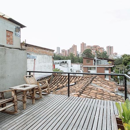 Two Br Apartment Lleras Medellín Extérieur photo
