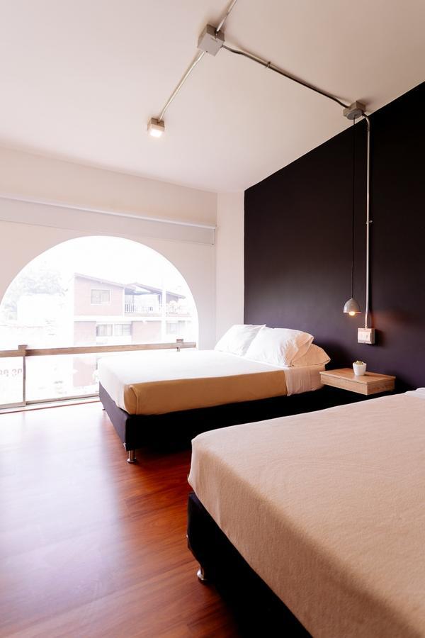 Two Br Apartment Lleras Medellín Extérieur photo